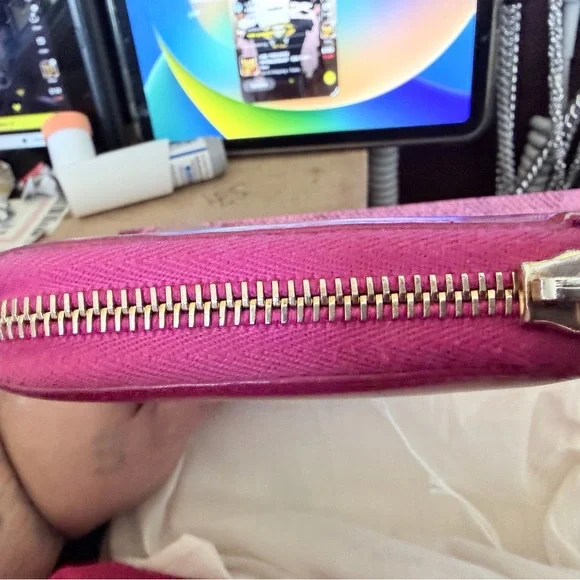 AUTH YSL Saint Laurent Classic Pink Y-Ligne Wallet - Picture 2 of 12